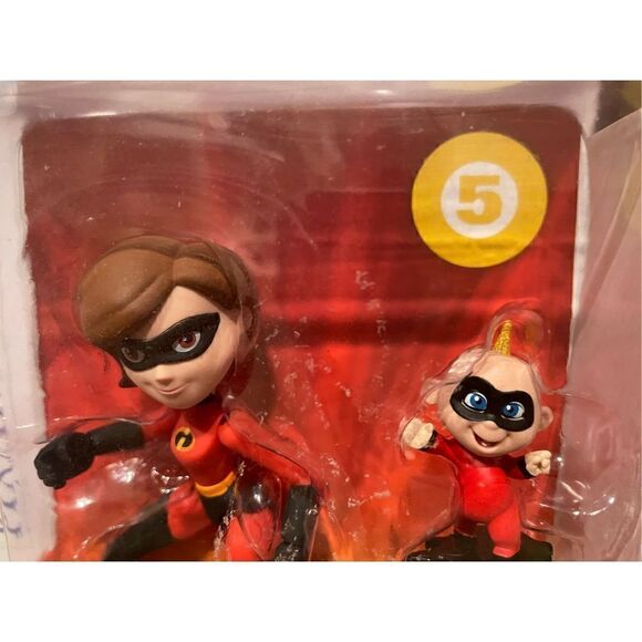NEW Disney Store Pixar Toybox Mrs. Incredible with Jack-Jack Speedy Shipping - Picture 2 of 3